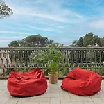 The Poolside House - New 2 Bedroom Apartment With Terrace
