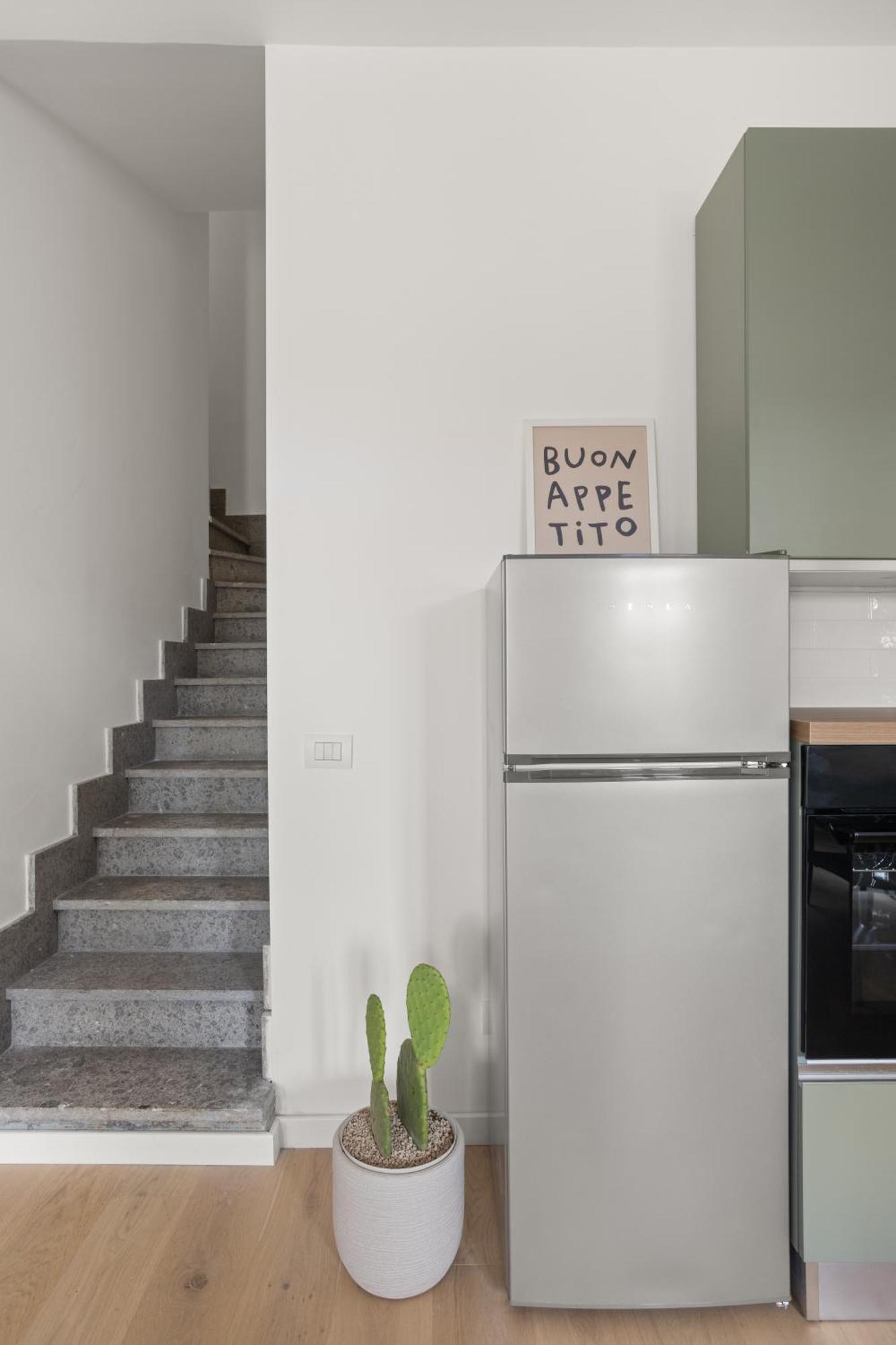 Apartment The Poolside House - New 2 Bedroom With Terrace *